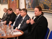 Заместитель председателя Издательского совета рассказал о конкурсе Лето Господне на межрегиональном библиотечном форуме «Начало всех начал»